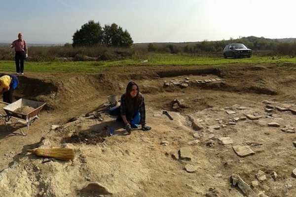 arheologicheski razkopki veliki preslav (1)